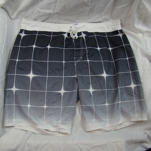 wave zone swim trunks